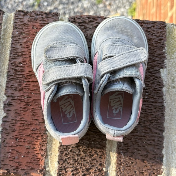 Gray and Pink Kids Vans - Picture 3 of 4